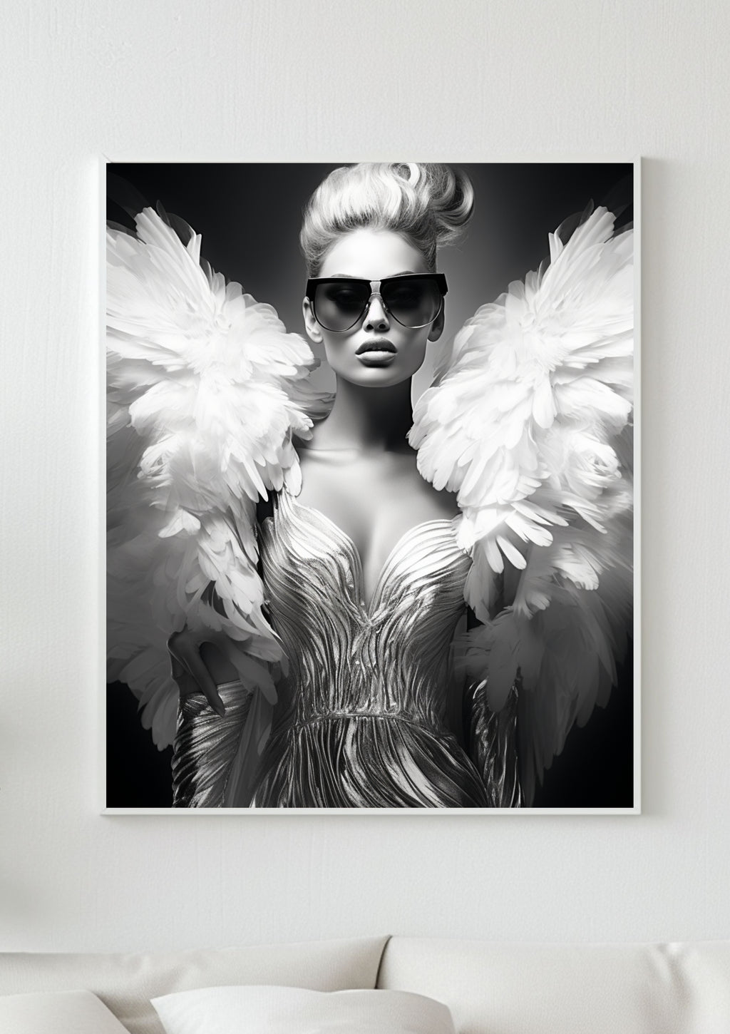 Schwarz Weiß Fashion Engel Poster – Moderner Glamour Engel, Stylisches Wandbild, Elegante Engelskunst