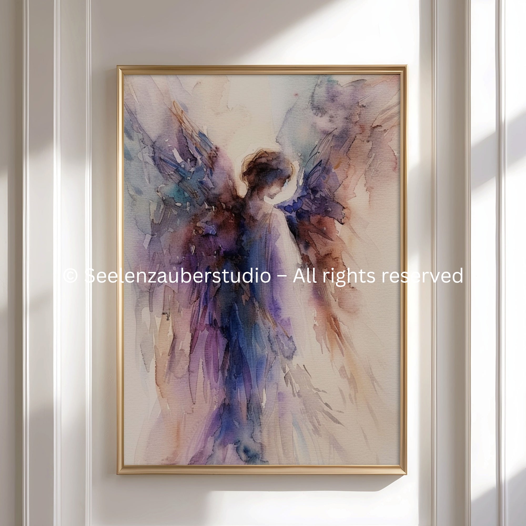 Abstraktes Engel Poster – Zarte Aquarell Wandkunst in Lila  Blau – Spiritueller Kunstdruck für Wohnzimmer  Schlafzimmer