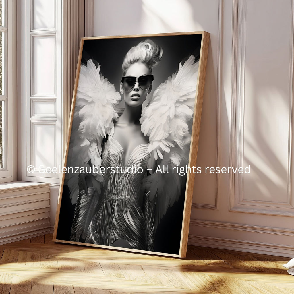 Schwarz Weiß Fashion Engel Poster – Moderner Glamour Engel, Stylisches Wandbild, Elegante Engelskunst