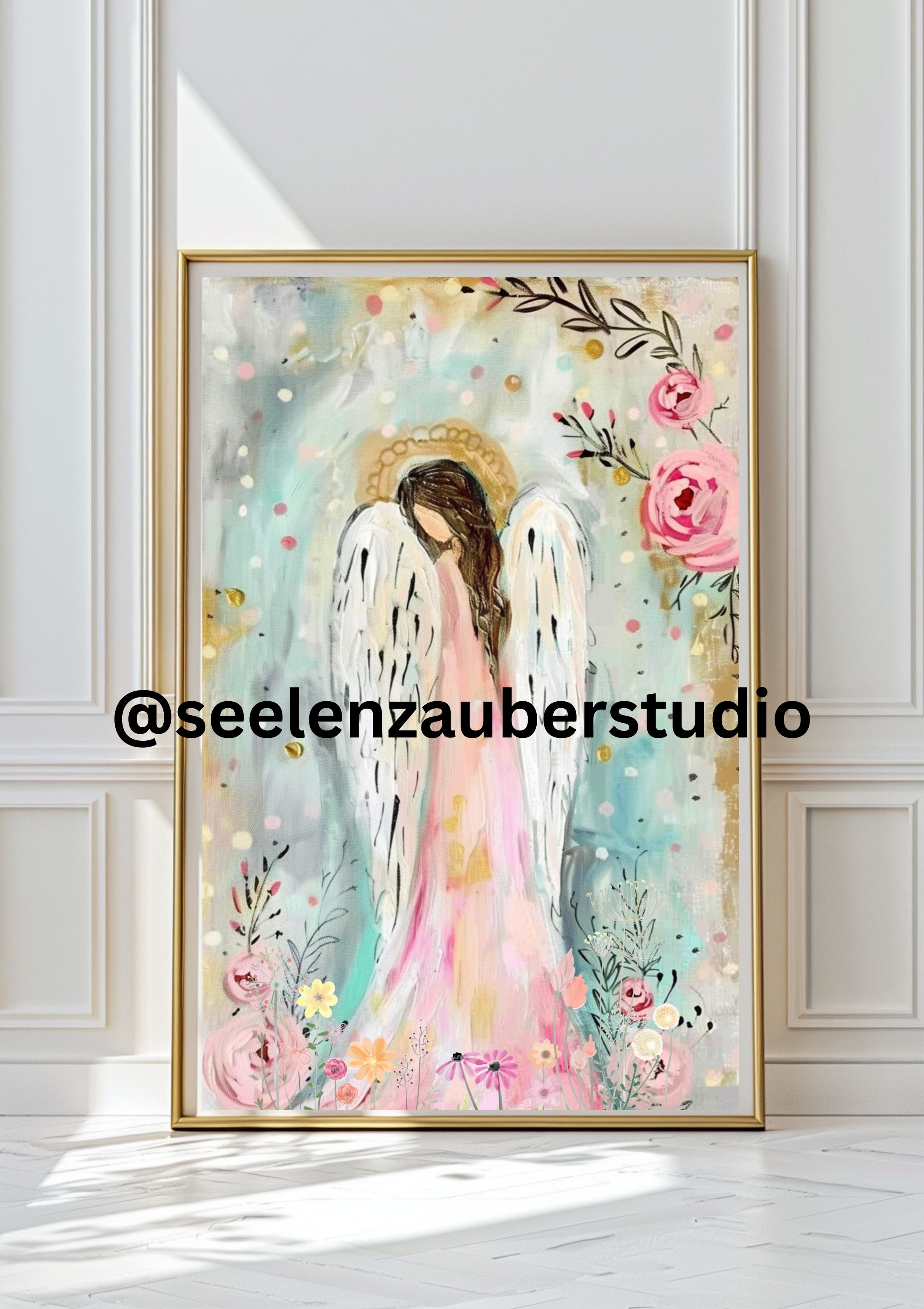 Engel Wandbild Poster – Ätherischer Schutzengel mit Blumen in sanften Pastellfarben